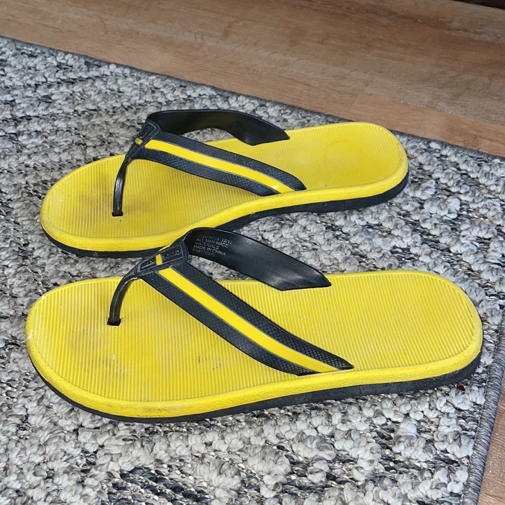 Flip flops - Picture 2 of 5